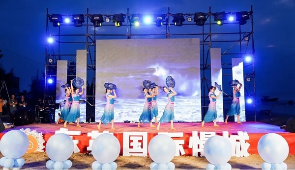 东英国际慢城2周年开放式发展邀请会启幕（王小亮 摄）