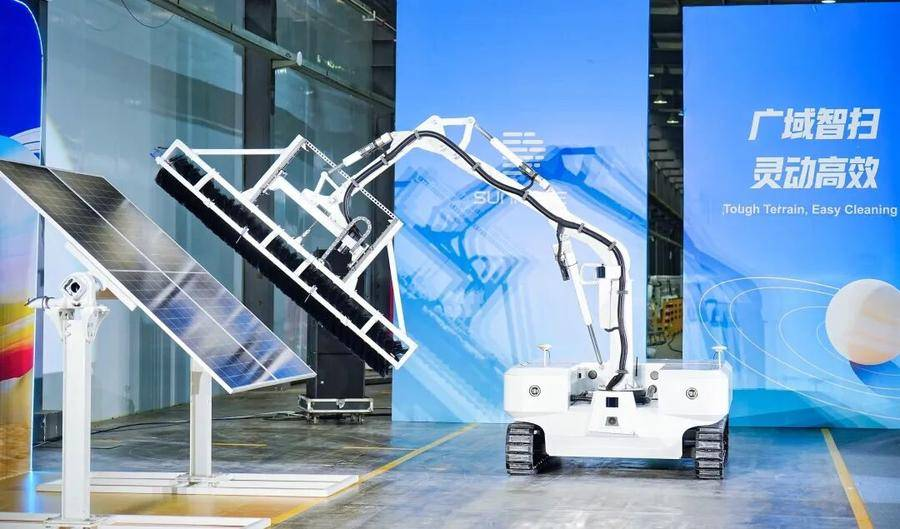 “木星”臂架式机器人(卫磊 摄) “木星”臂架式机器人(卫磊 摄)