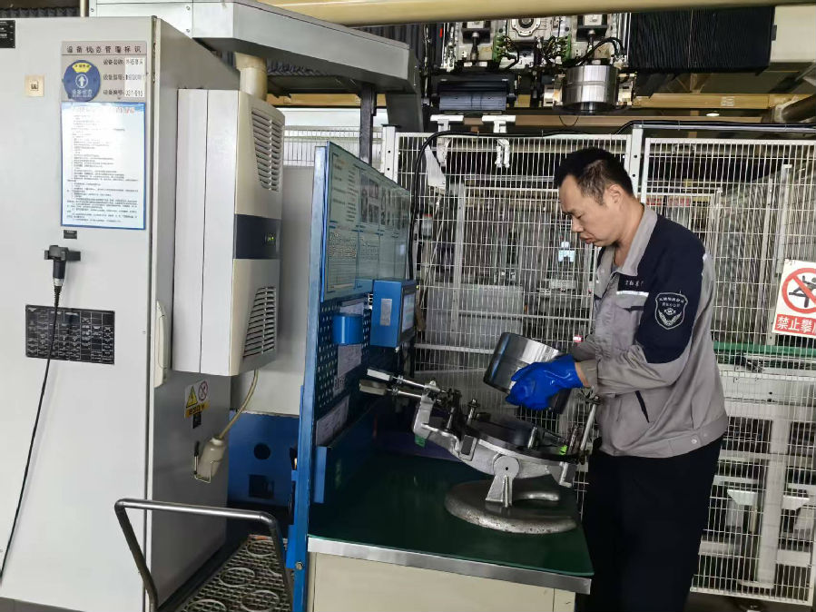 生产车间（邓钦予 摄）