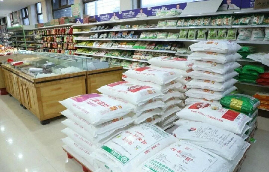 村级便民商店（安瑞童 摄）