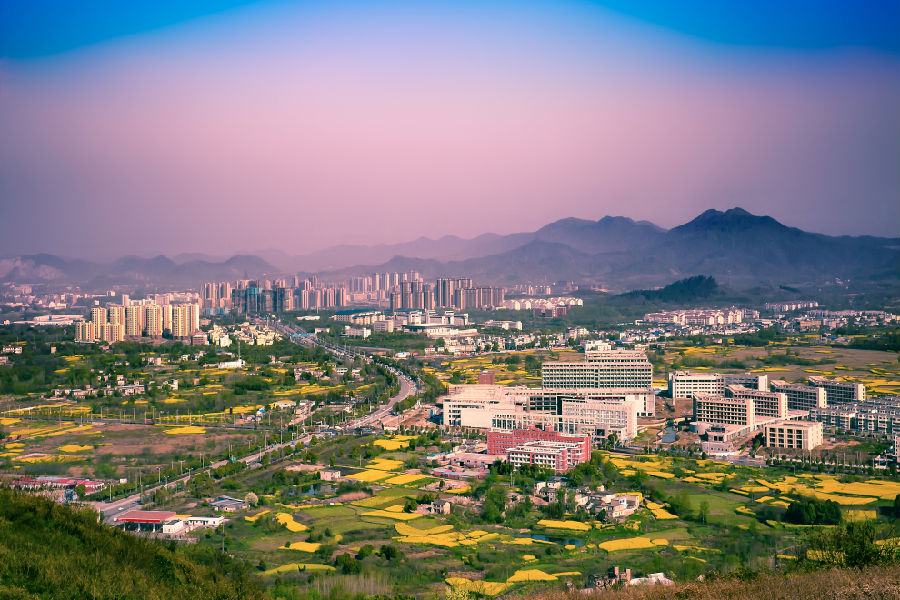 大龙山镇（任莹莹 摄）