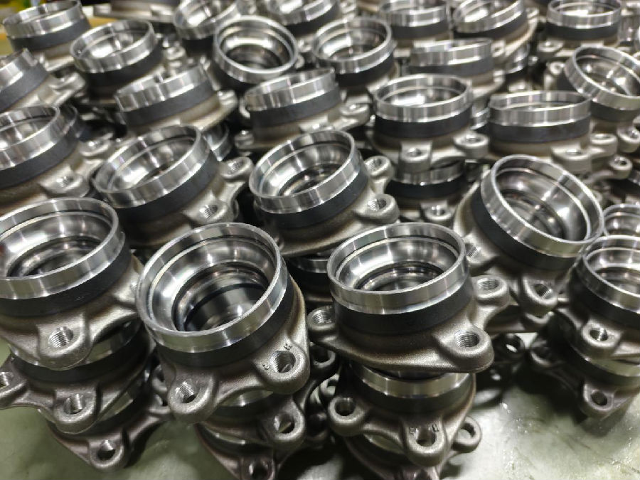 汽车配件产品（李璐瑶 摄）