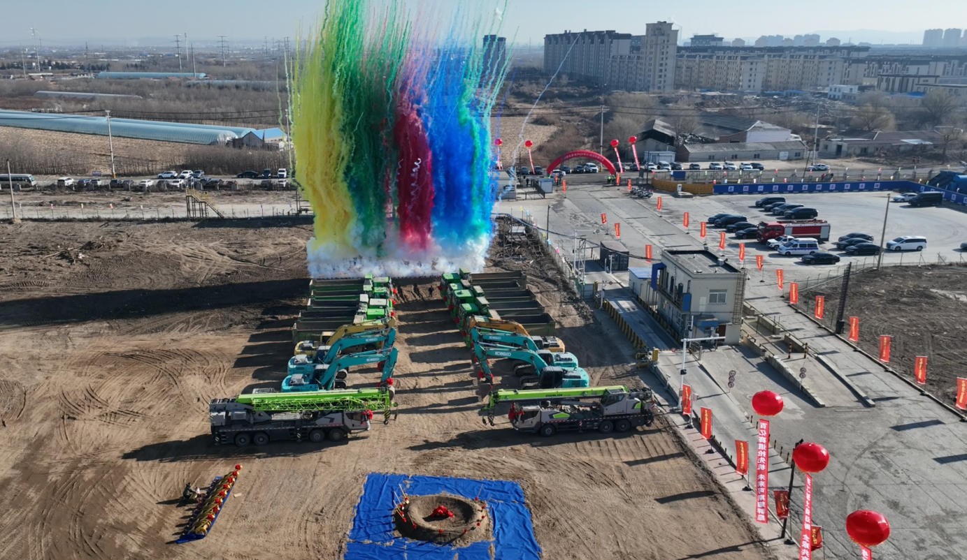 活动现场(刘杨波 摄) 活动现场(刘杨波 摄)