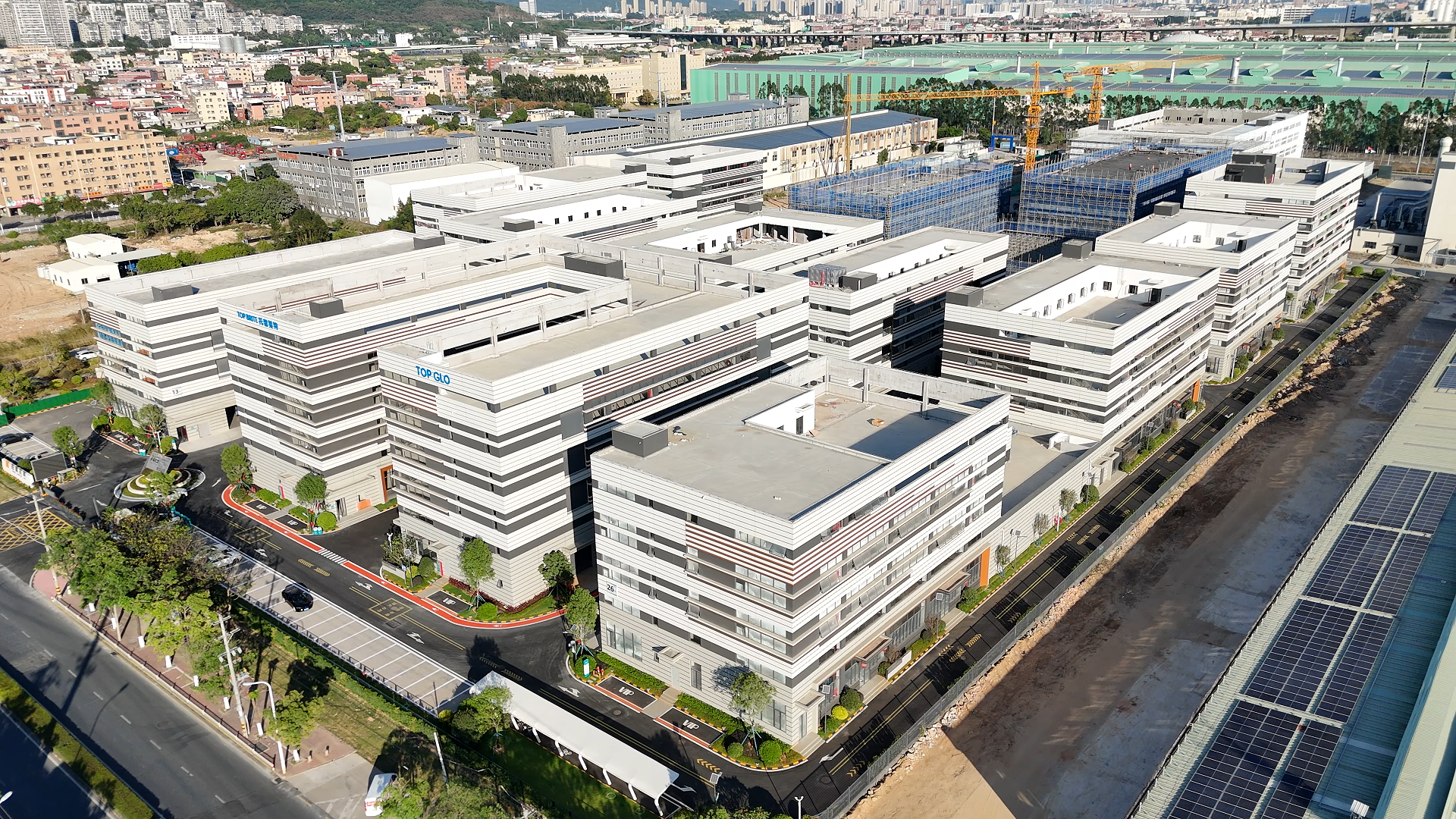 厦龙国际企业港“竣工即投产”成福建标杆(林甄玉 摄)