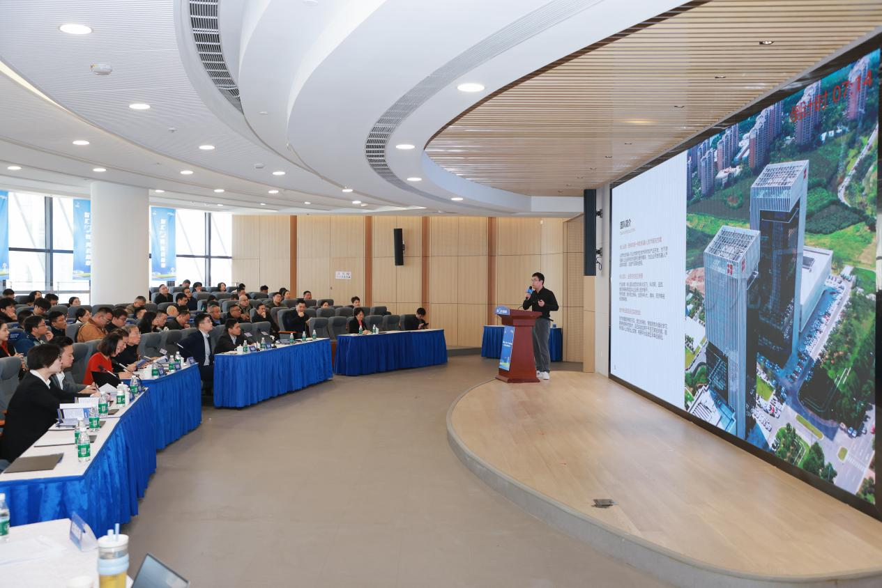 挑战赛现场(张星阳 摄)