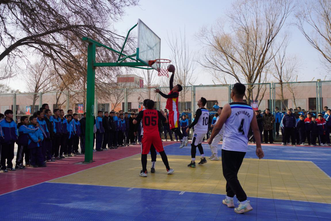 比赛现场(黄名伟 摄)