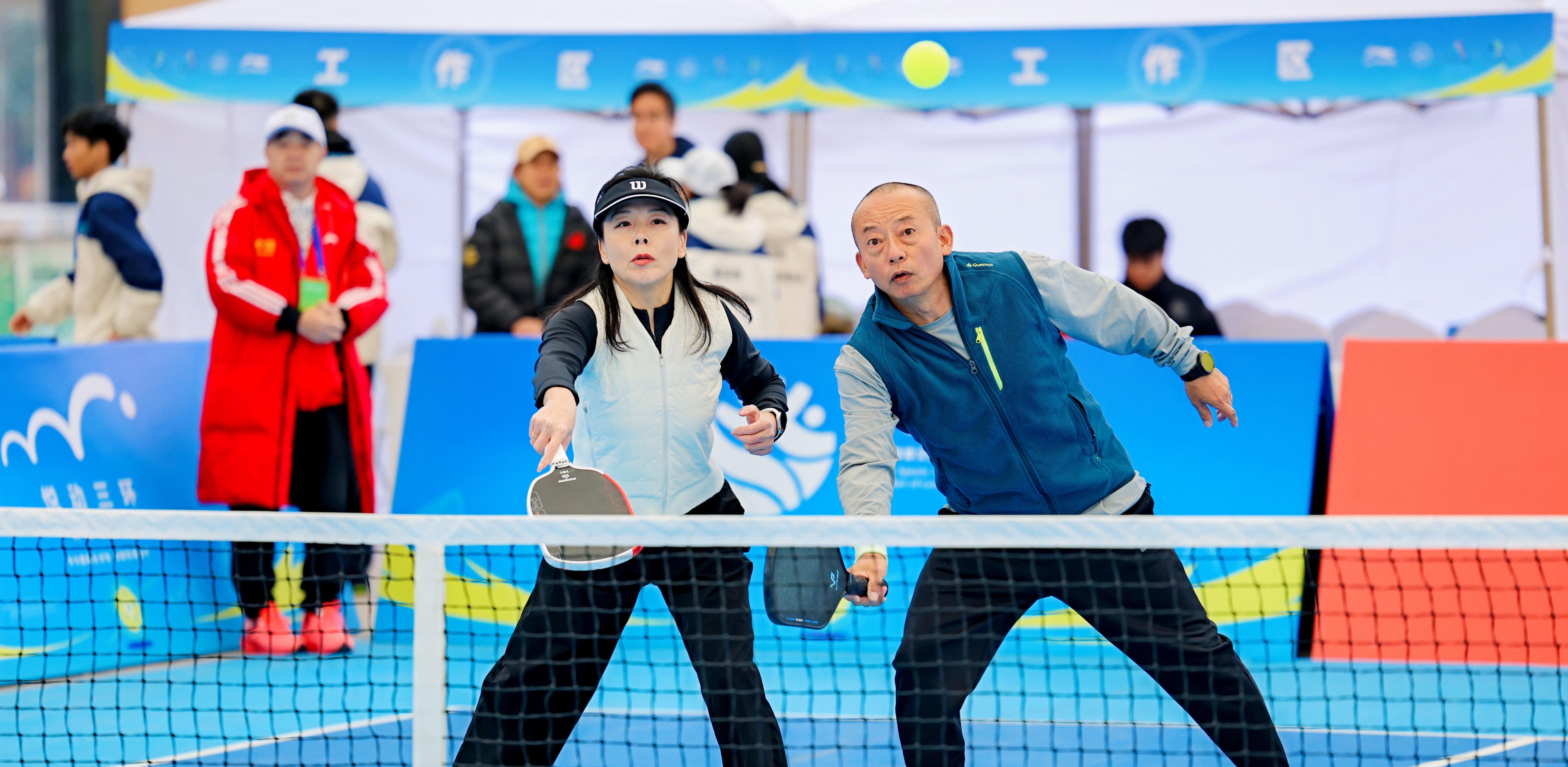 比赛现场精彩瞬间(戚原 摄)