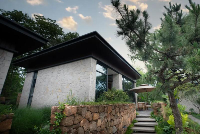 汤池镇一景(刘荣照 摄)