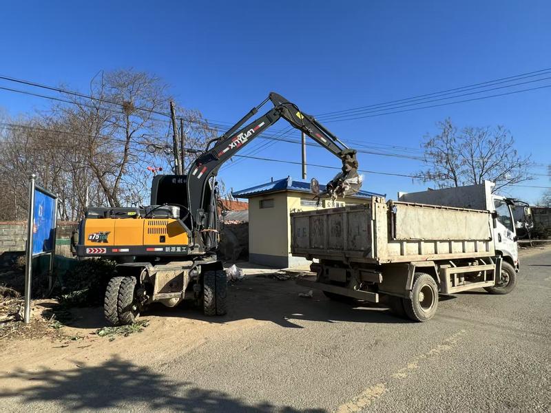 农村环境净化整治(孔丽娜 摄)