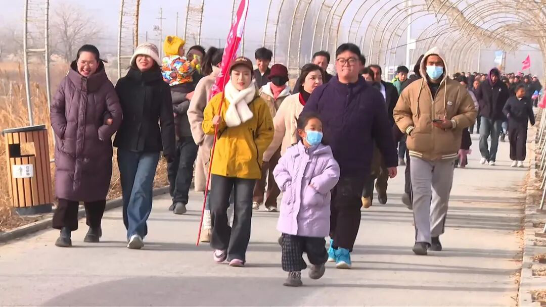 活动现场(刘白玉 摄)