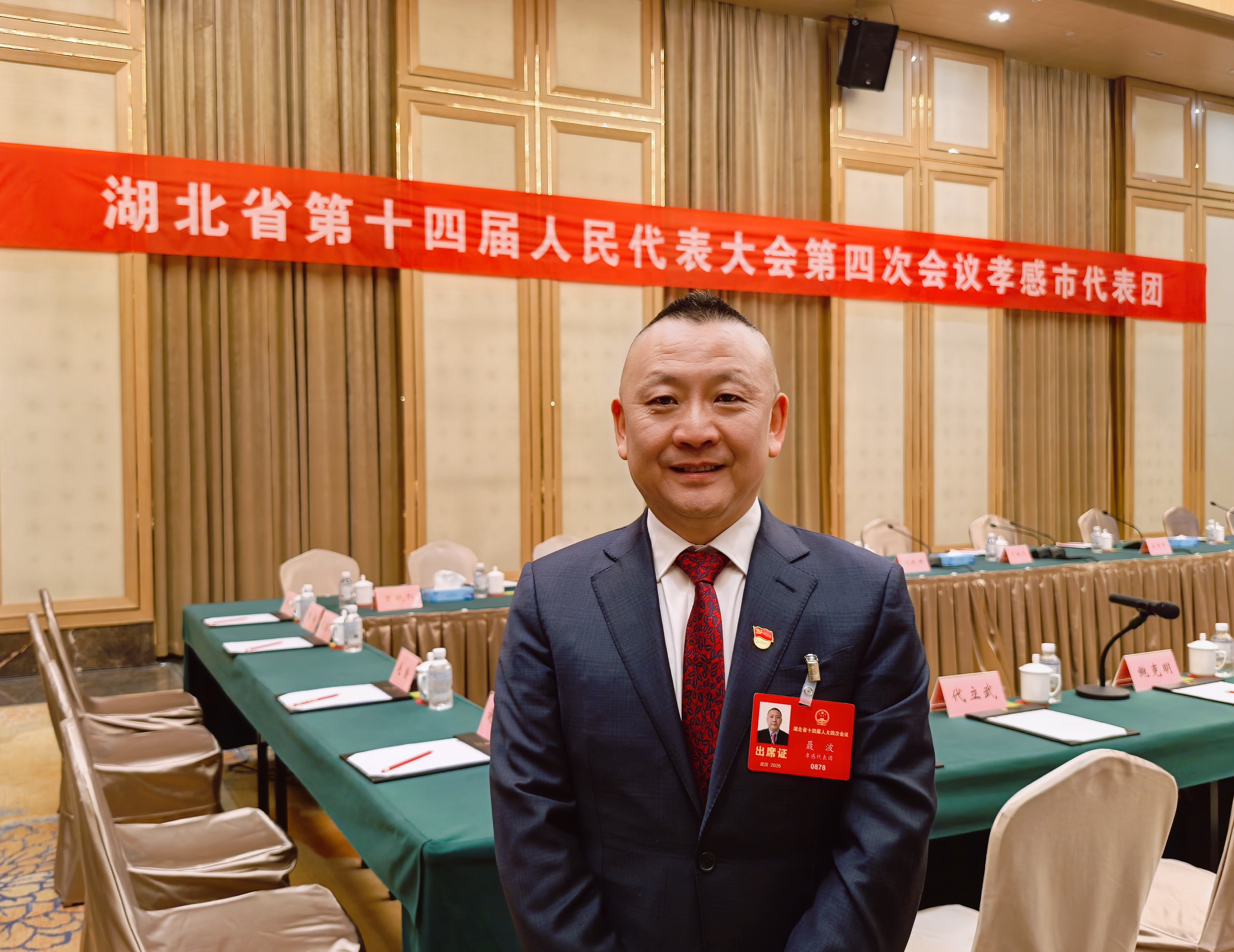 湖北省人大代表、孝感华工高理电子有限公司总经理聂波(余惠玲 摄)