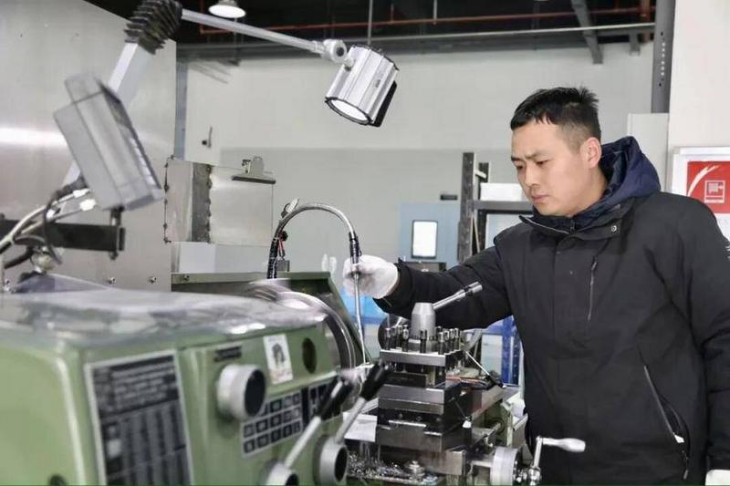 合肥添越半导体有限公司在运河新城工投·蜀山慧谷环境产业园正式投产(张晓玲 摄)