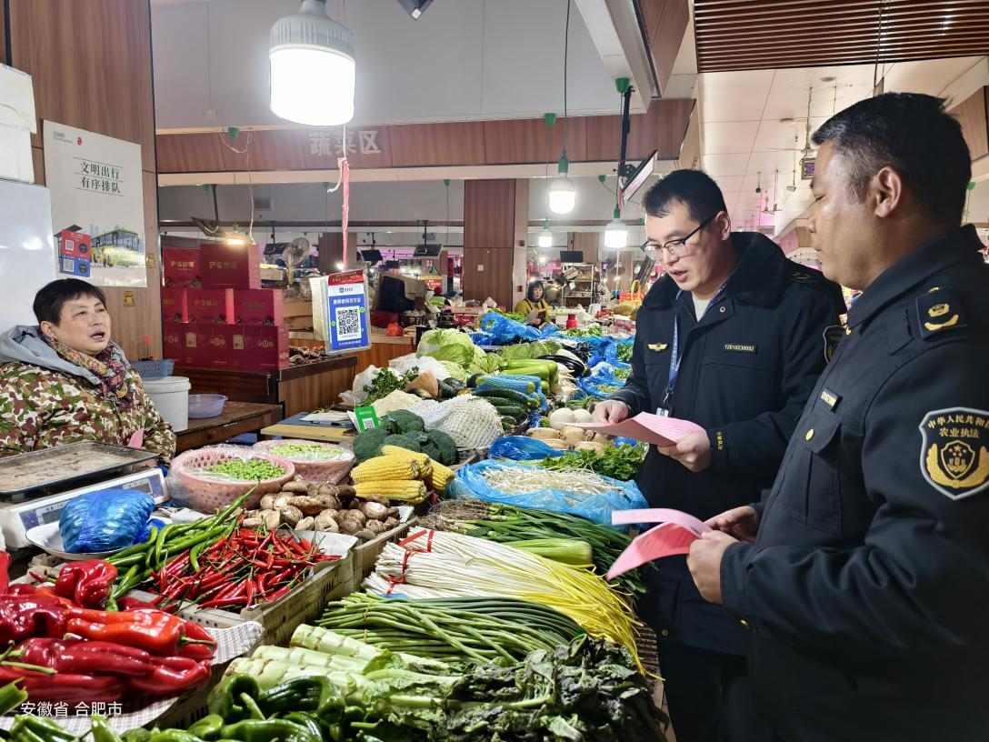 检查现场(夏晨 摄)