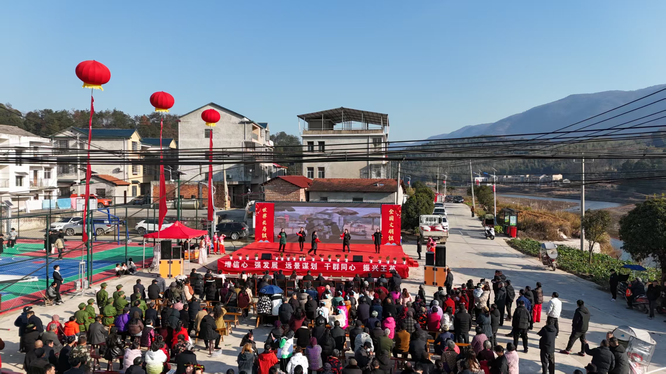 活动现场(戴新州 摄)