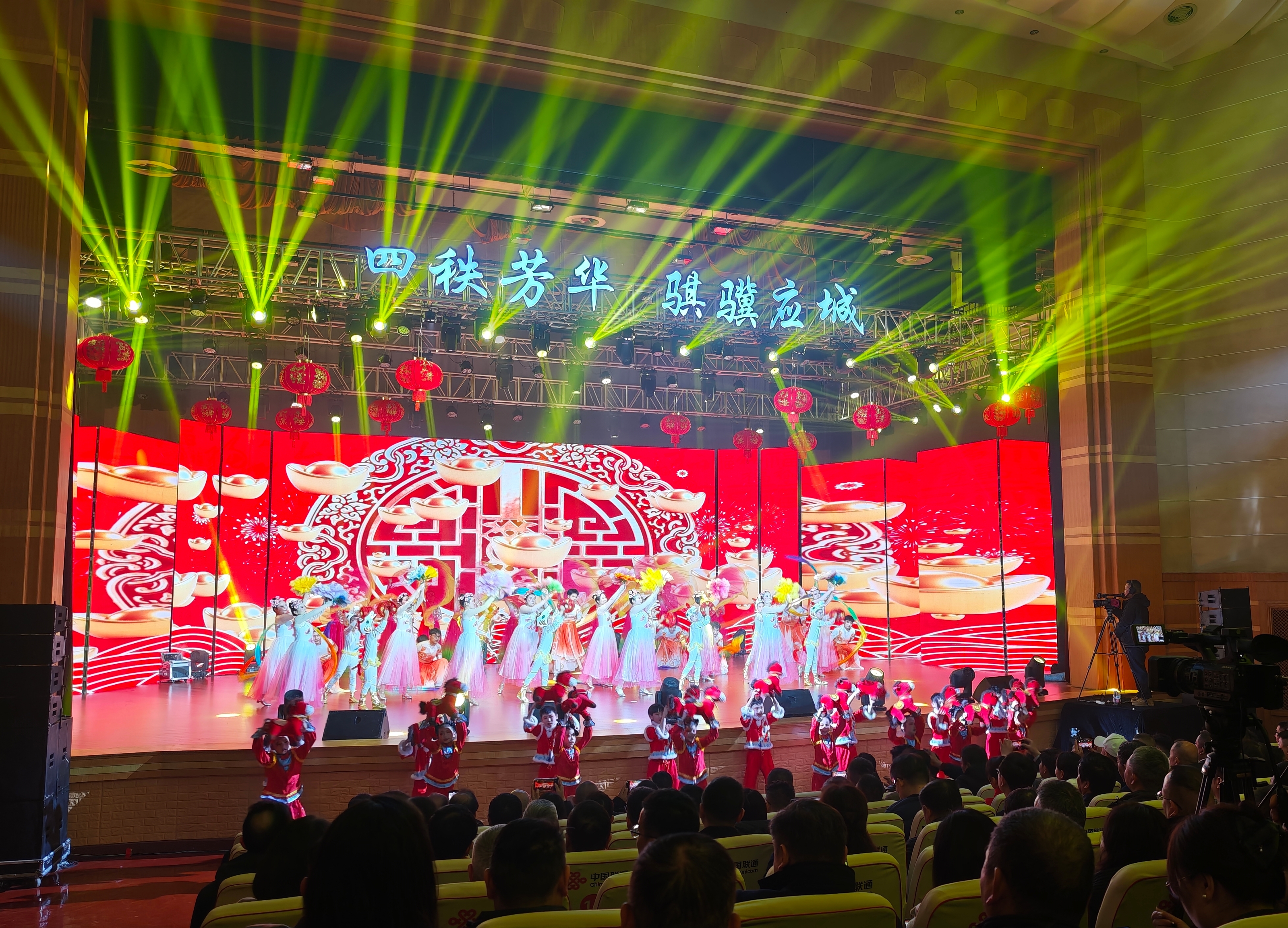 活动现场(许靖 摄)