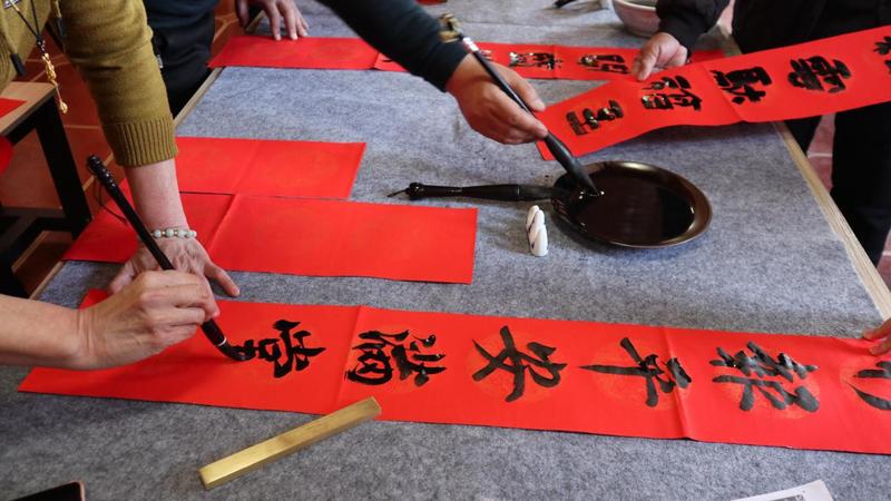 竹报平安幸福年(陈肖艳 摄)