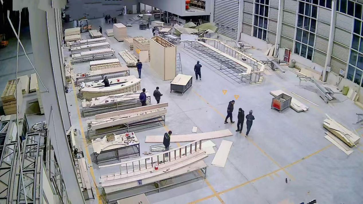 山东森为展览展示有限公司的生产车间现场(孔雅玮 摄)