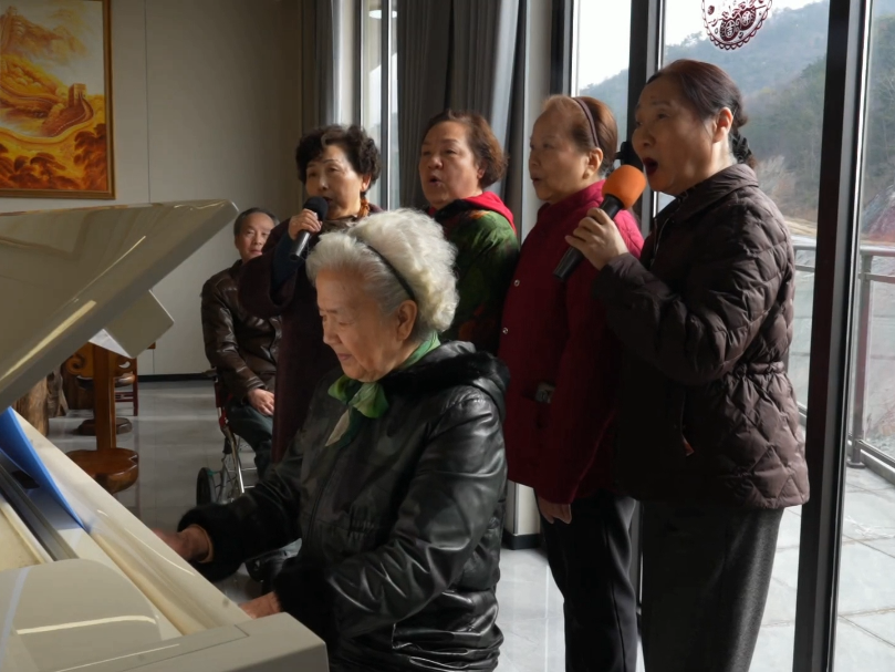 视频 | 反向过年新潮流！湖北孝感双峰山迎来客流小高峰
                                                        