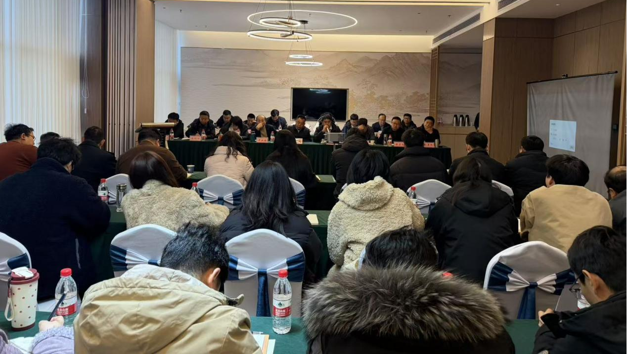 王英镇新春第一会现场(刘伊 摄)