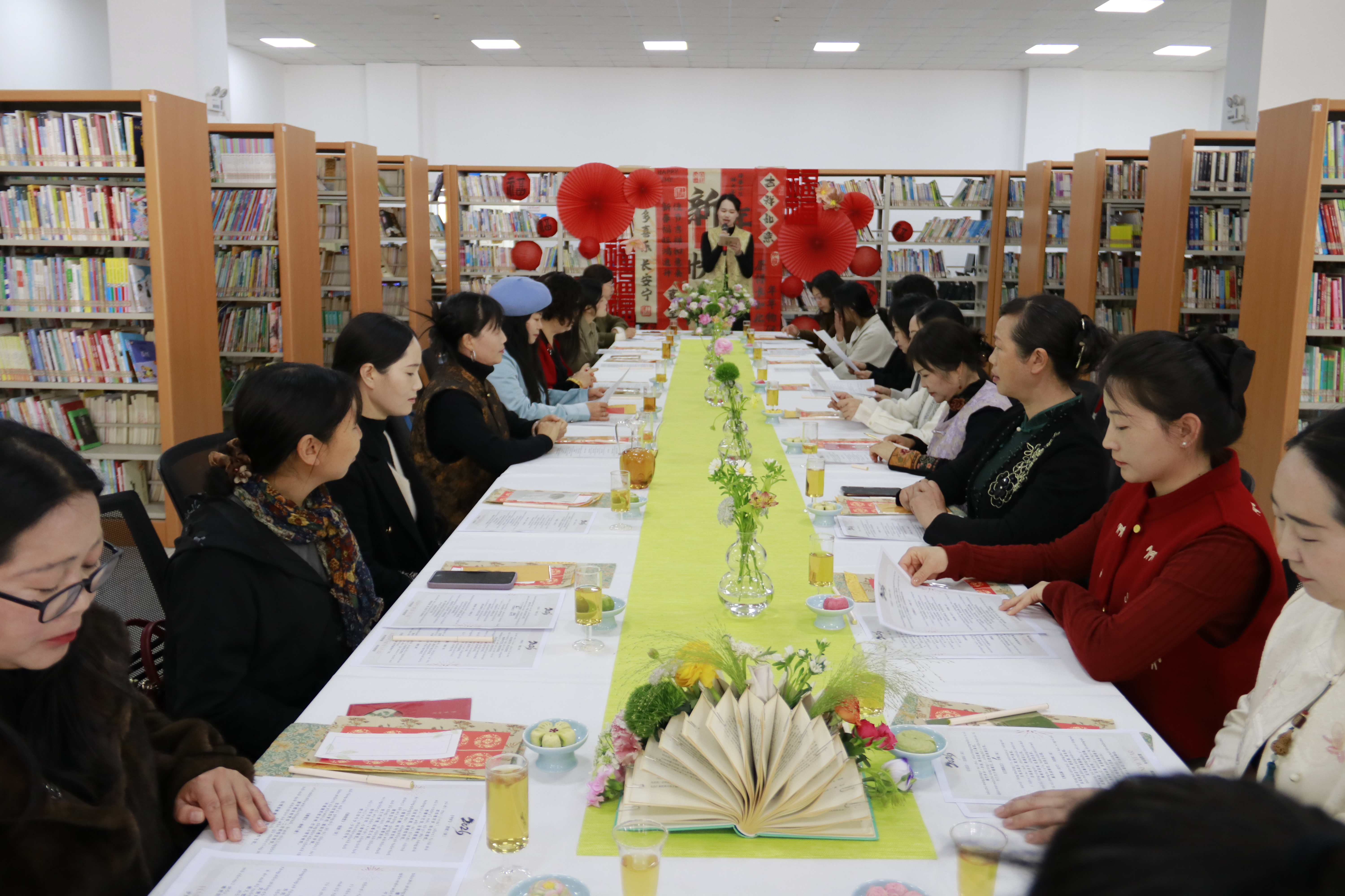 文化活动丰富多彩(杨海灵 摄)