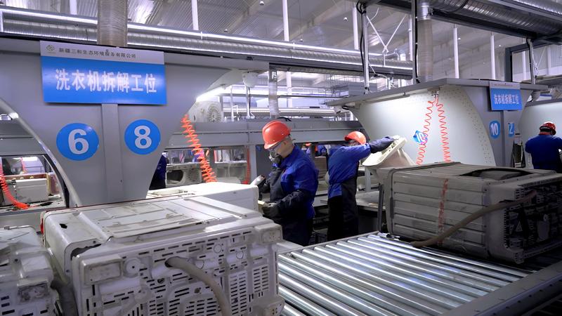 生产车间 (沙志浩 摄)