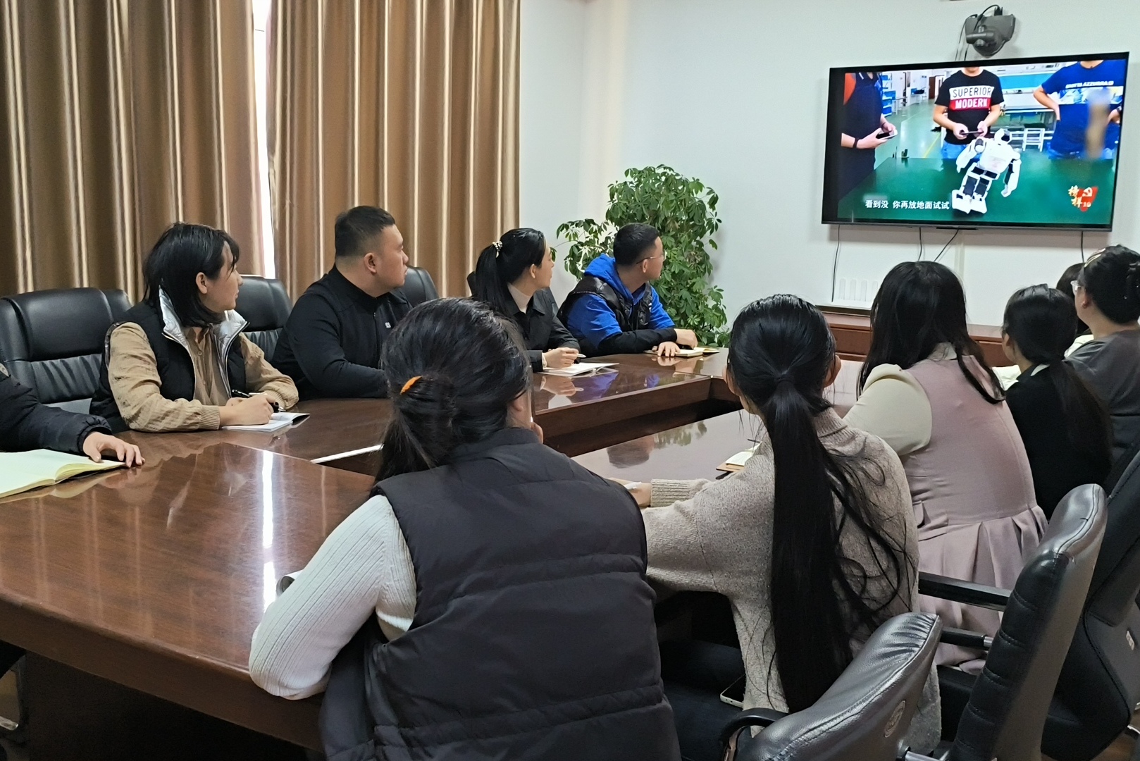 座谈会现场(王子祎 摄)