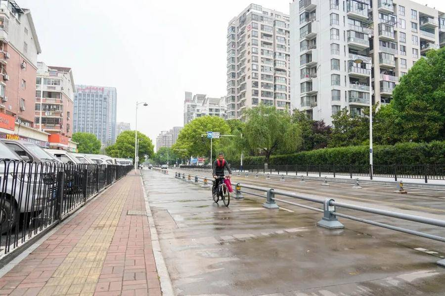 茂荫路干净整洁(葛庆钊 摄)