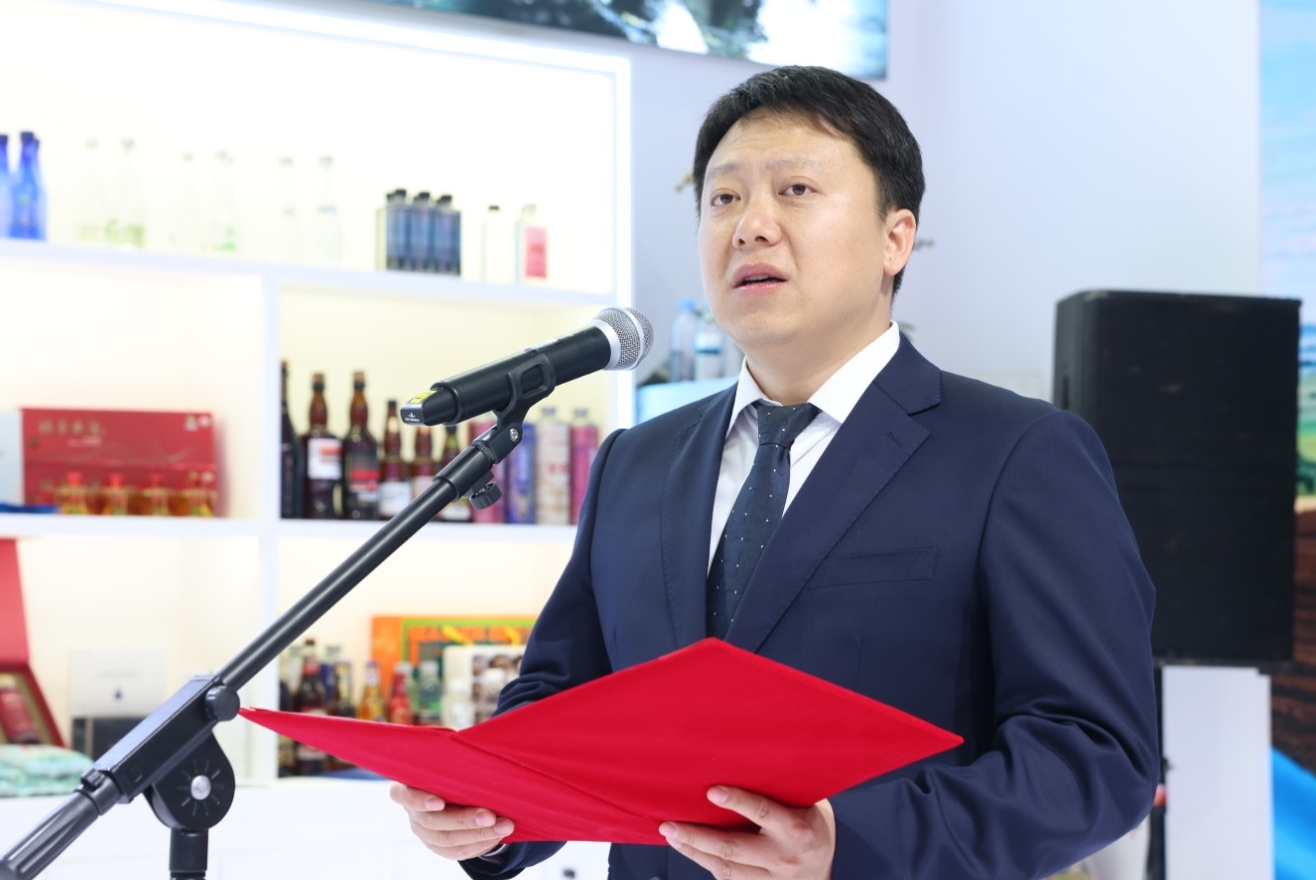 嫩江市委副书记、市长孙建龙(范家林 摄)