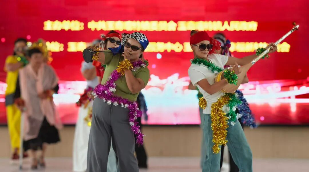主题联谊活动现场(祖丽胡马尔·买买提 摄)