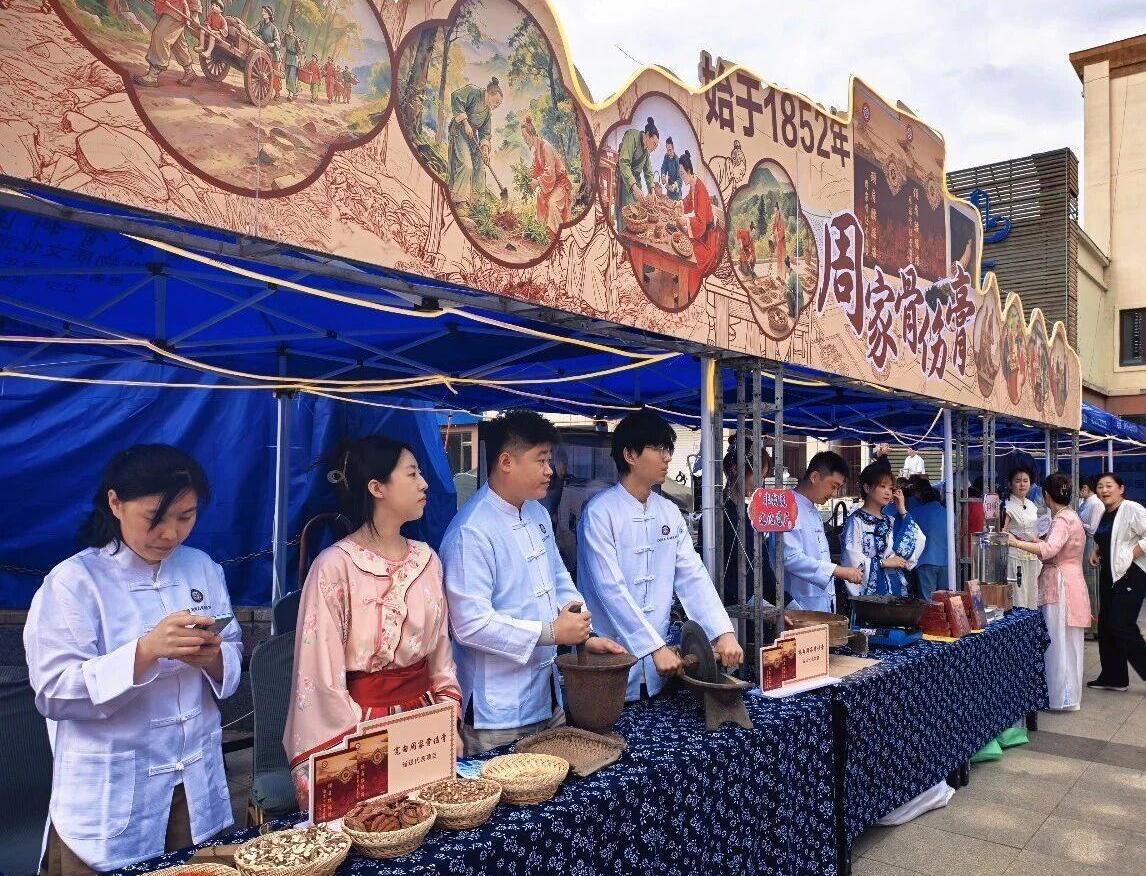活动现场(曲丹凤 摄)
