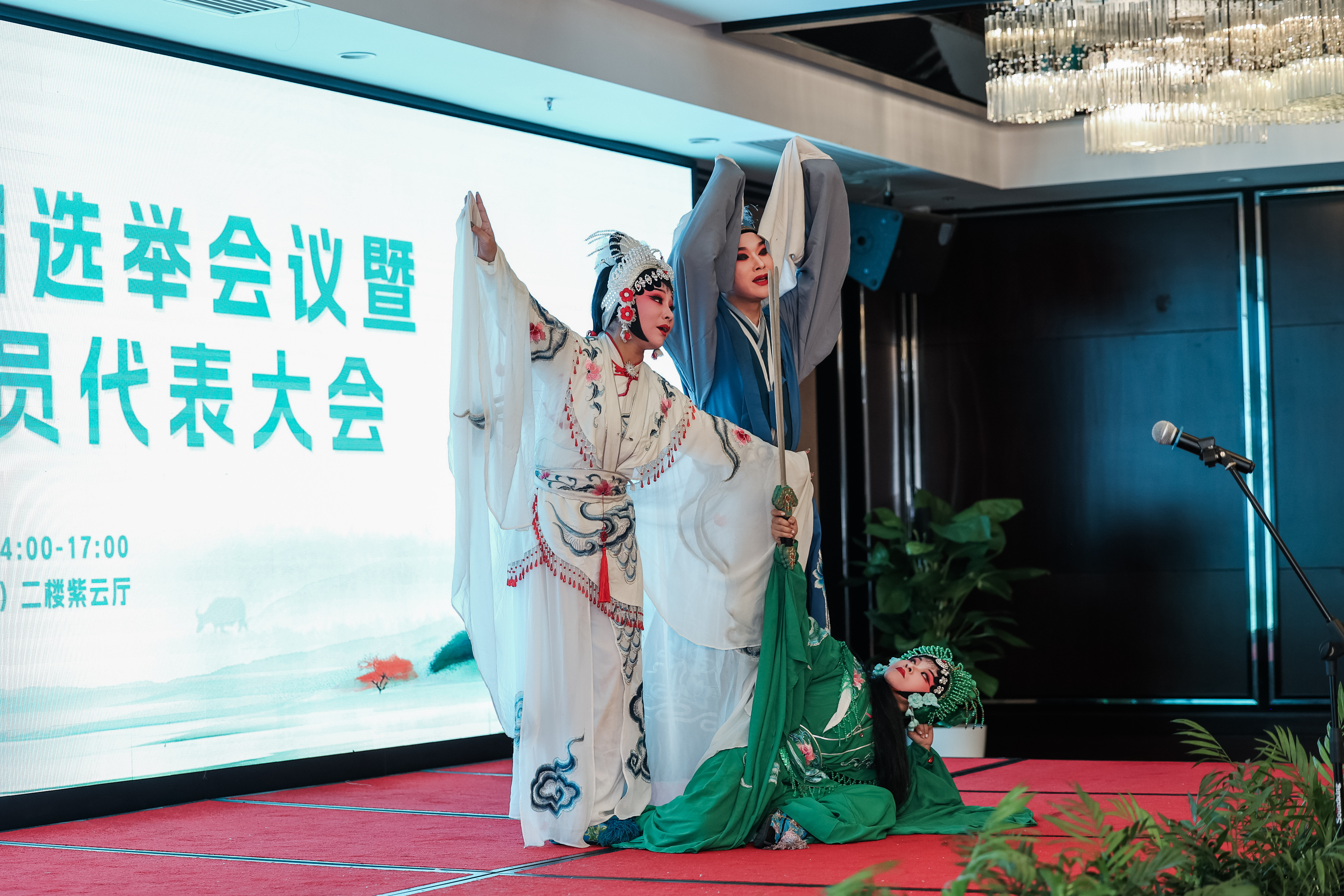 折子戏《断桥》表演现场(曾庆华 摄)