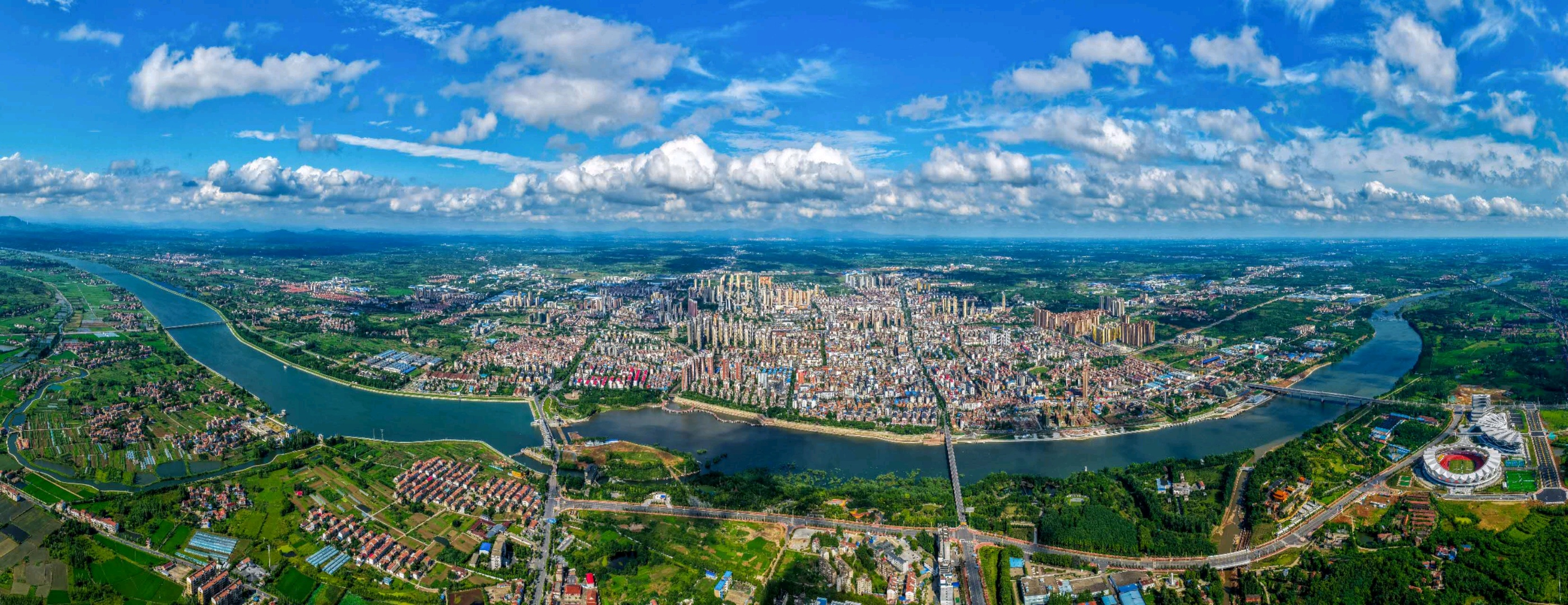 安陆城市俯瞰图 (侯向东 摄)