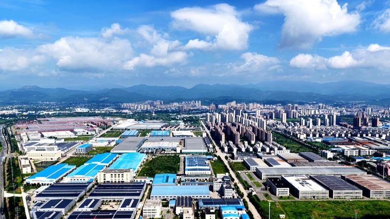 桐城经济技术开发区一角(汪立 摄)