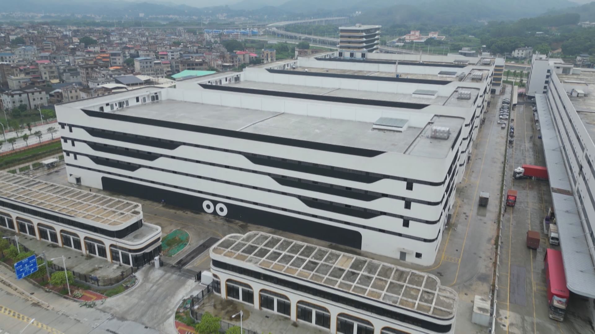 小白心里软智能烘焙生产基地(黄秋芬 摄)