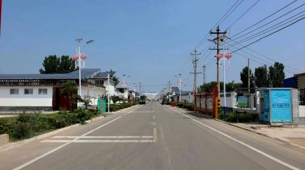 村容整洁(李璐瑶 摄)