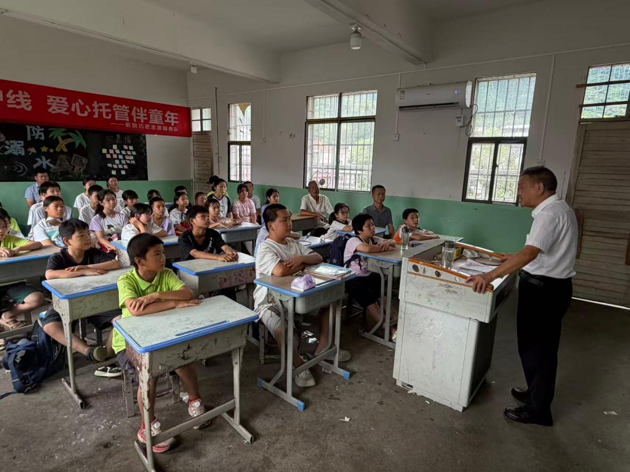 红色思政课现场(方书坦 摄)