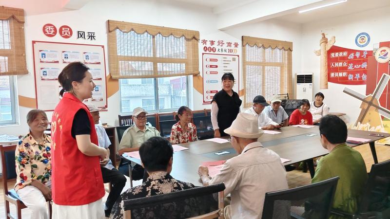 沙河镇“浓情七夕·和美乡风”移风易俗主题活动现场(姜效志摄)