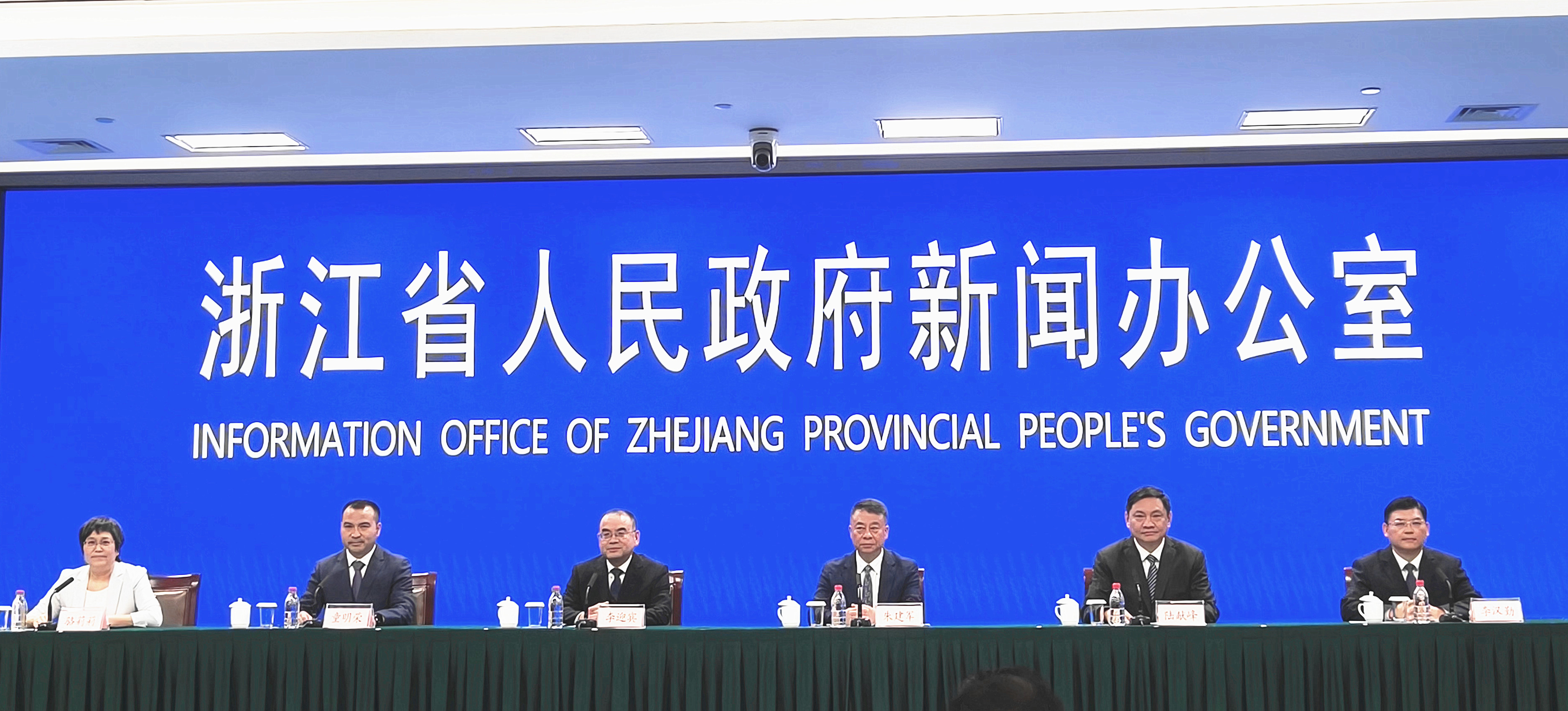 发布会现场(曾庆华 摄)