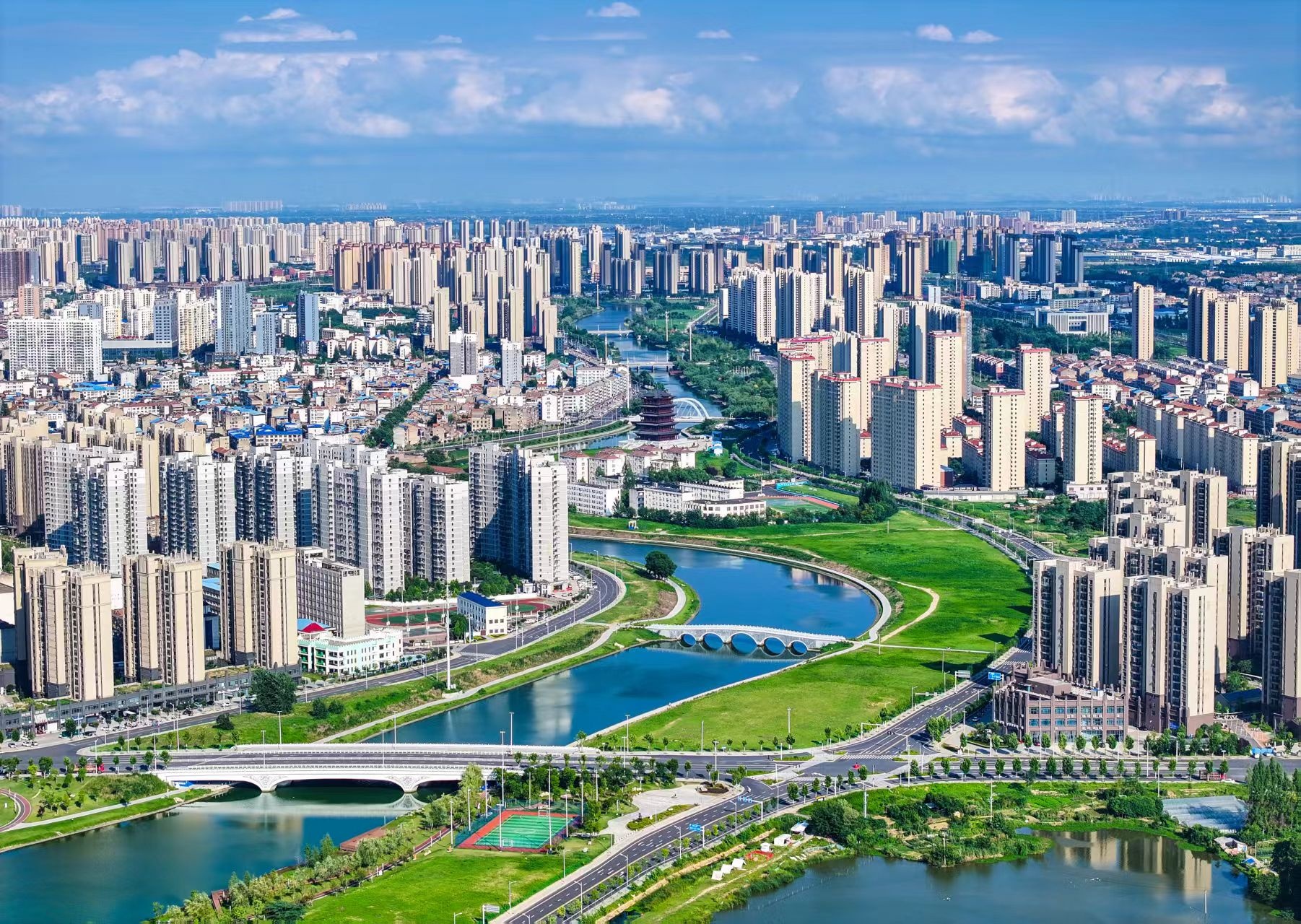 孝感城市美景 (李晨 摄)