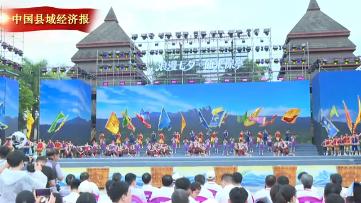 视频 | “七夕如约至 仙韵满保亭”2026海南七仙温泉嬉水节启幕
                                                        