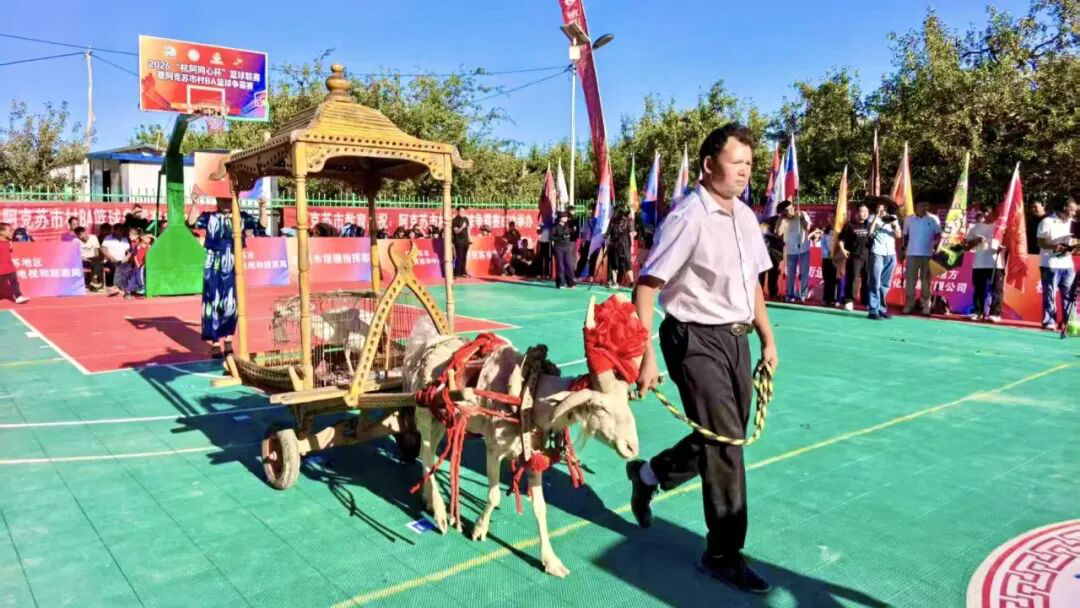 畜禽产品亮相赛场(王旭 摄)