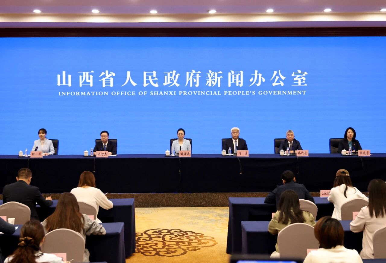 发布会现场(周志敏 摄)