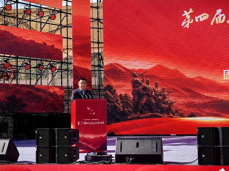 固原市委副书记、市长童刚致辞(吴舒睿 摄)