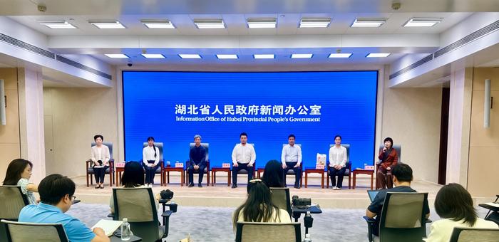 新闻发布会现场(余惠玲 摄)