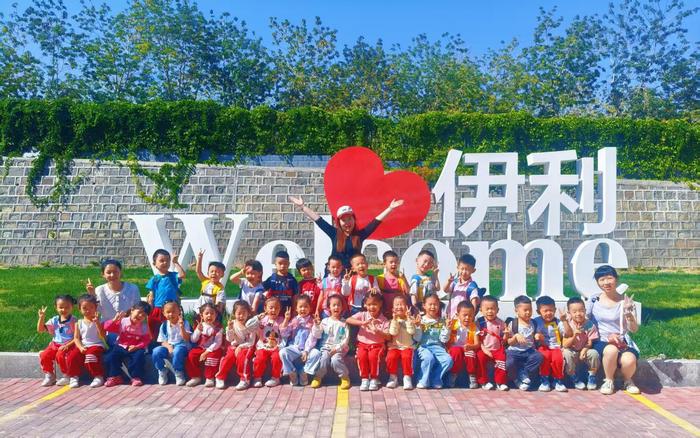 主题研学实践活动现场(李巍 摄)