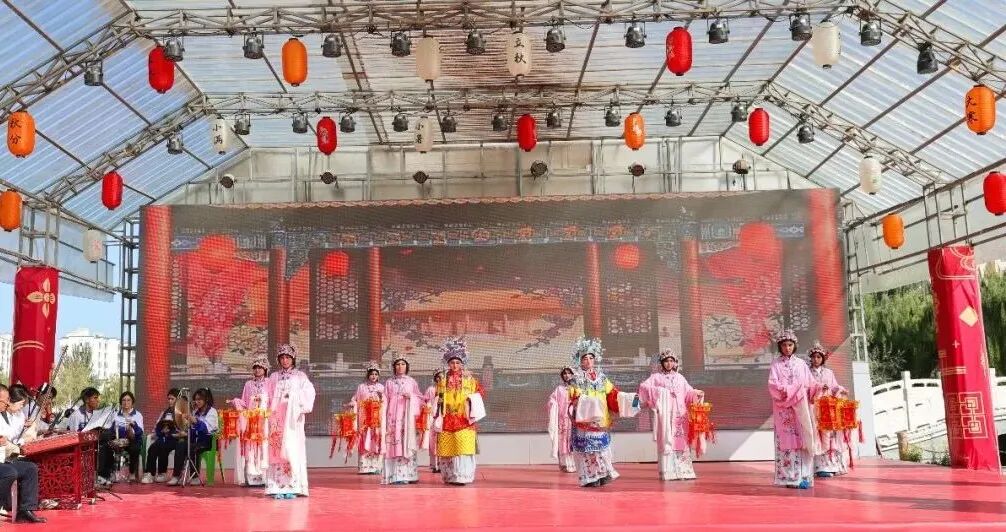 活动现场 (艾克热木·牙生 摄)
