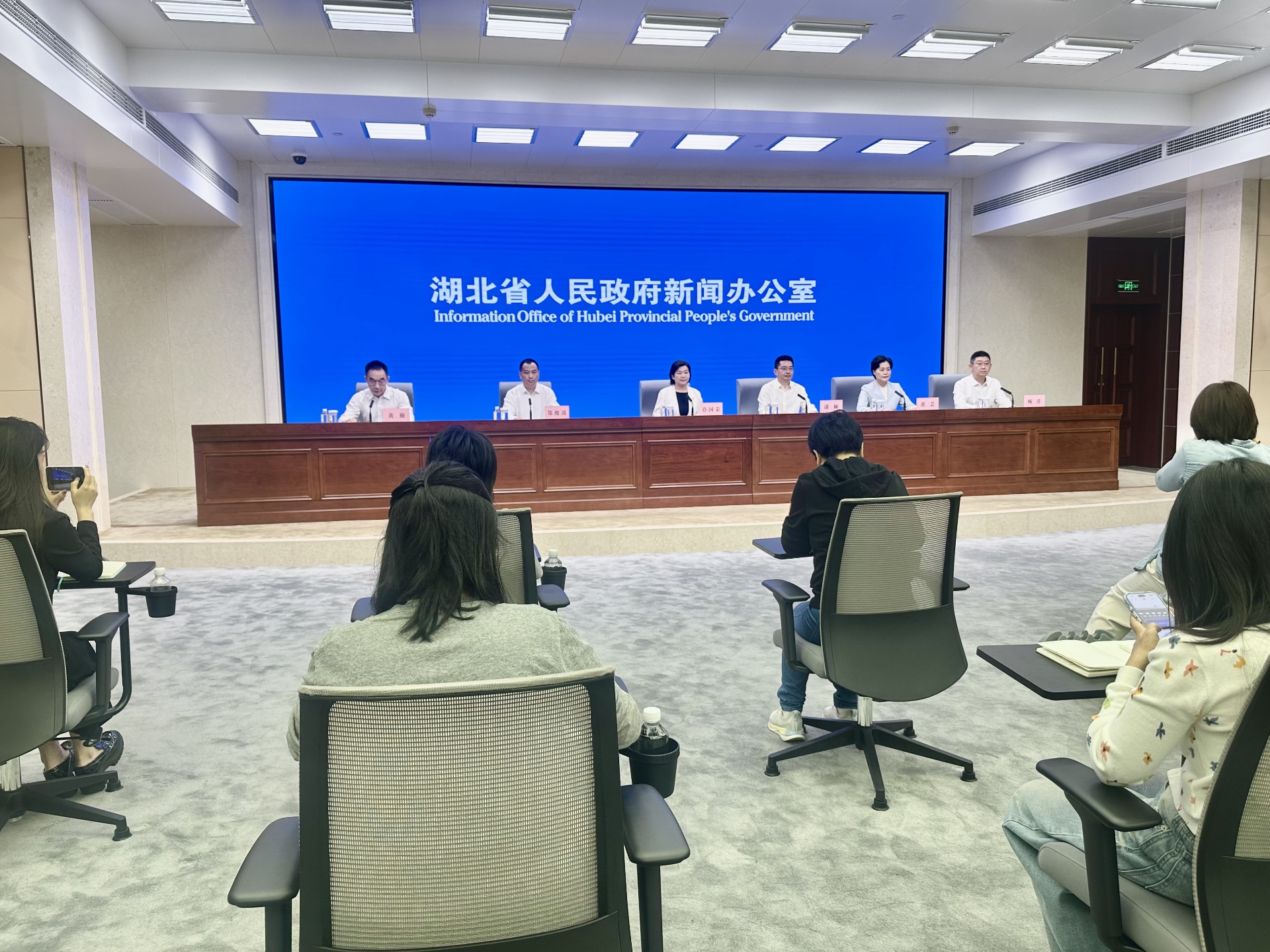新闻发布会现场(余惠玲 摄)