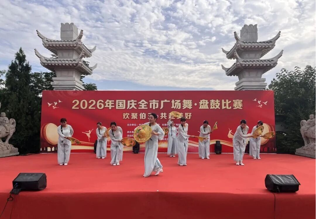 比赛现场 (王凯杰 摄)