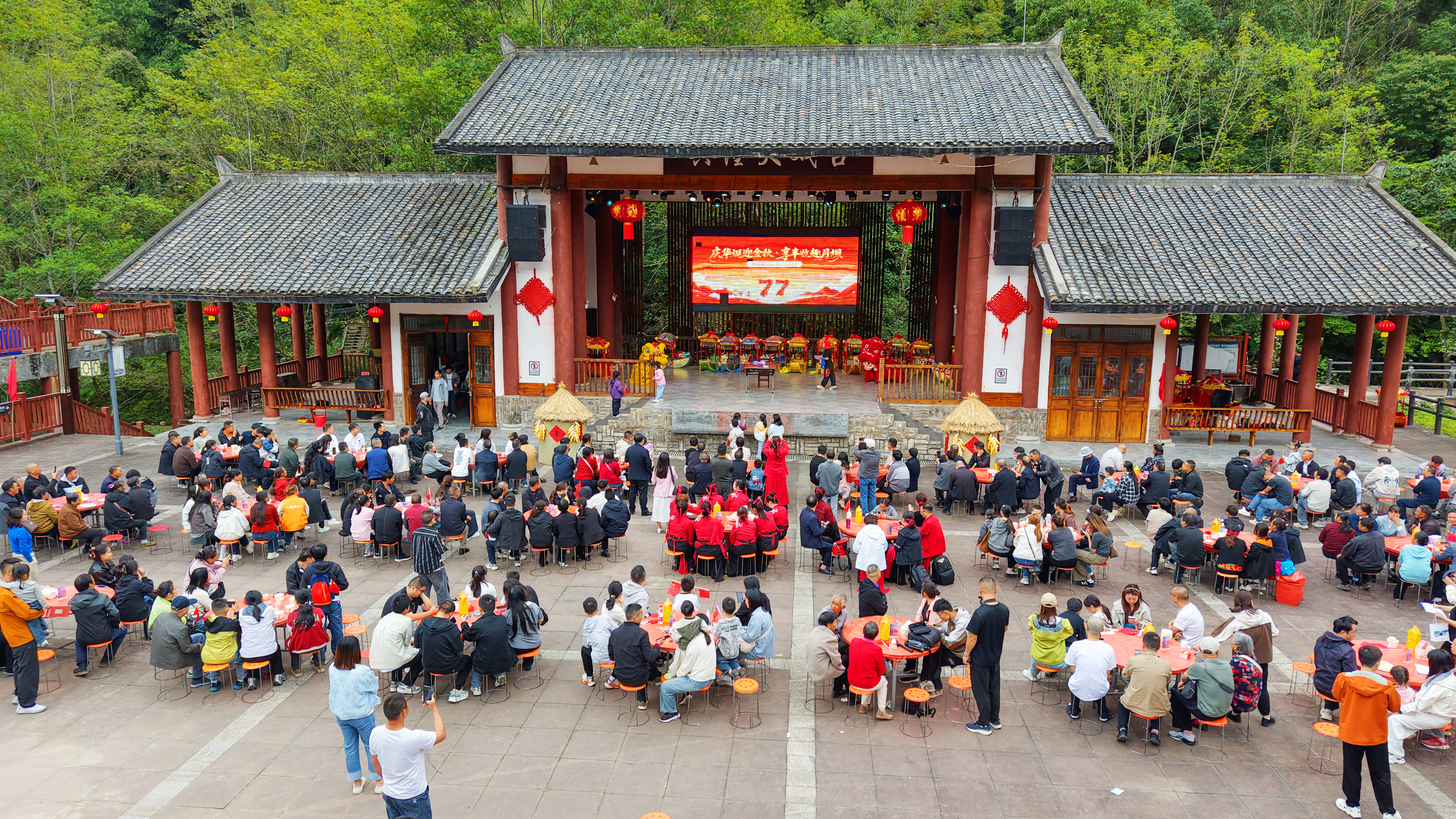活动现场(张文良 摄)