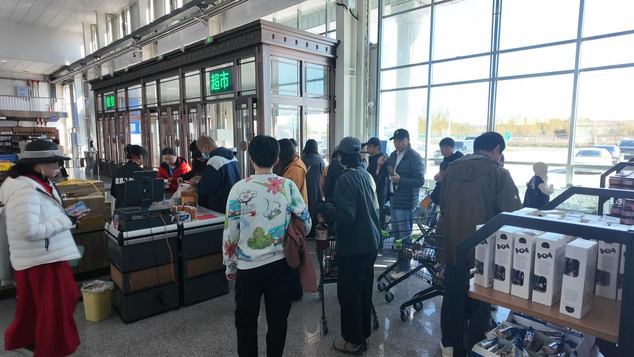边民互市贸易交易中心(于慧冰 摄)
